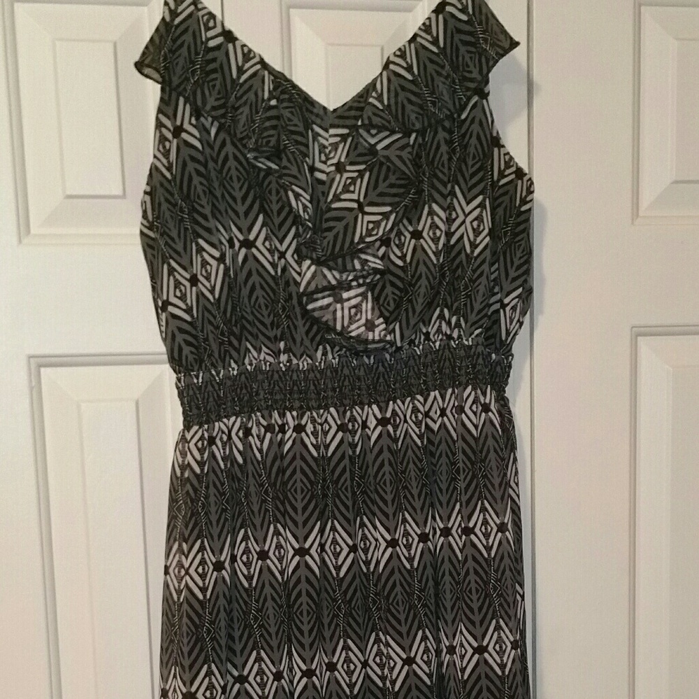 3x Faded Glory dress